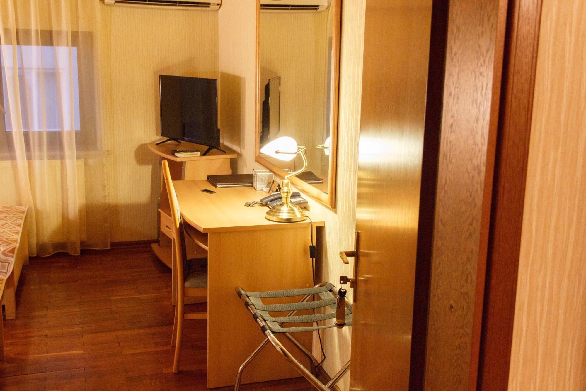Starye Bendery Otel Dış mekan fotoğraf